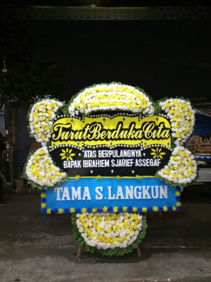 Papan Bunga Duka di Talun